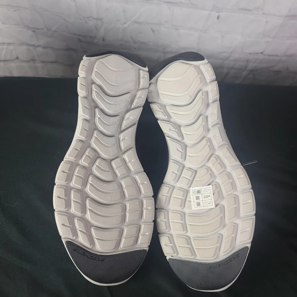 Skechers Flex Lite Memory Foam. Men's Sz 9.5 Black. - Picture 7 of 12